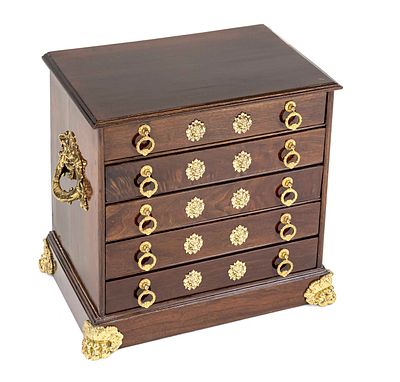 Small decorative chest of drawers, 20th century, mahogany, straight body with 5 drawers and 