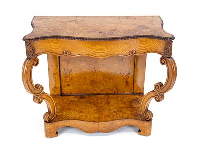 Wall console, circa 1860, ash, curved frame, mirrored veneer pattern, 80 x 93 x 49 cm., The 