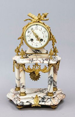 Marble column clock with 4 columns, 2nd half of the 19th century, gilded scrollwork, crowned by 