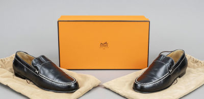 Hermes, slip-on shoe, black leather with white contrasting decorative stitching and other 