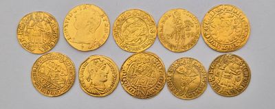 מטבעות זהב מכל עולם עמלה 10%, המטבעות היו בעבר חלק משרשרת או מצמיד. בזמן שהיו משובצים, המטבעות 