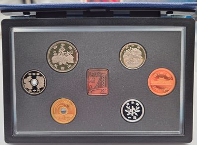 יפן סט מטבעות PROOF באריזה מקורית