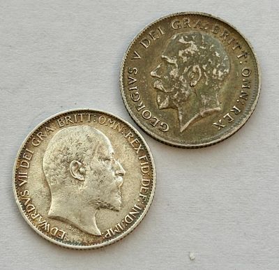 2 מטבעות כסף בריטיים שש פני משנות 1907 ו-1918 במצב טוב מאוד (UK sixpence 1918 1907)