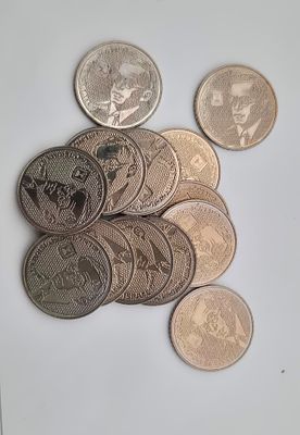 לוט 15 מטבעות אישים במצב חדש, לא היו בשימוש, 10 מטבעות זבוטינסקי. 15 מטבעות