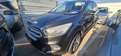 פורד קוגה מודל 2020. 189,222 ק"מ, יד שלישית. תיבת הילוכים: אוטומטי
מנוע: בנזין, נפח מנוע: 1,498 