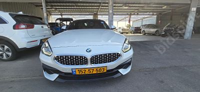 ב.מ.וו. Z4 מודל 2022. 33,442 ק"מ, יד שלישית. תיבת הילוכים: אוטומטי
מנוע: בנזין, נפח מנוע: 1,998 