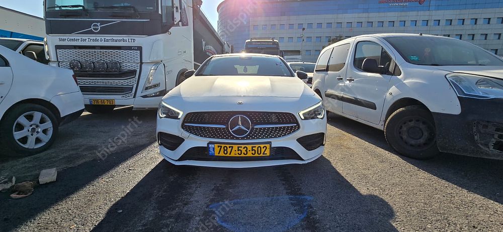 מרצדס CLA 180 מודל 2022. 61,059 ק"מ, יד שנייה. תיבת הילוכים: אוטומטי
מנוע: בנזין, נפח מנוע: 1 