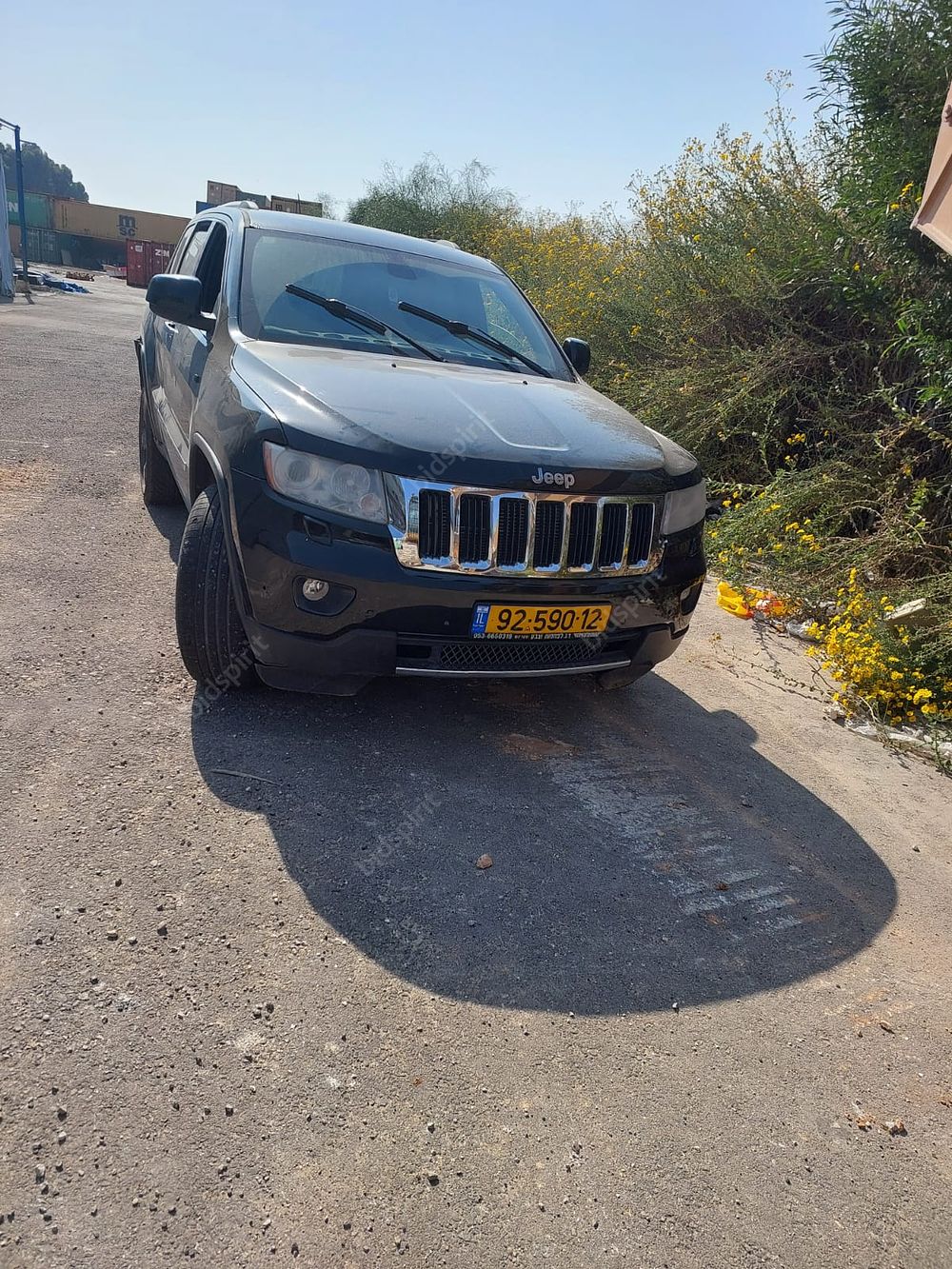 קרייזלר גרנד צ'ירוקי מודל 2013. יד שלישית. תיבת הילוכים: אוטומטי
מנוע: בנזין, נפח מנוע: 3,604 