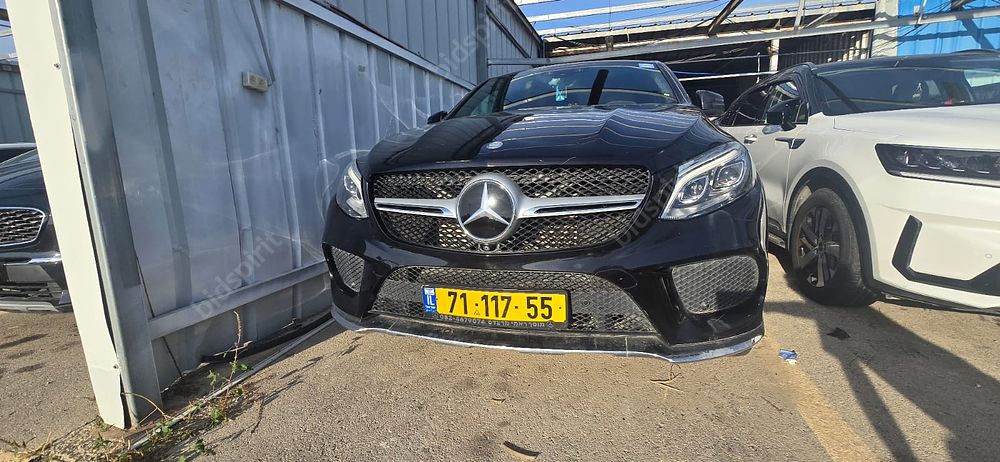 מרצדס GLE מודל 2017. 196,900 ק"מ, יד חמישית. תיבת הילוכים: אוטומטי
מנוע: דיזל, נפח מנוע: 2,987 