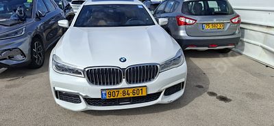 ב.מ.וו. 740e מודל 2018. 266,949 ק"מ, יד שנייה. תיבת הילוכים: אוטומטי
מנוע: פלאג-אין/היברידי 