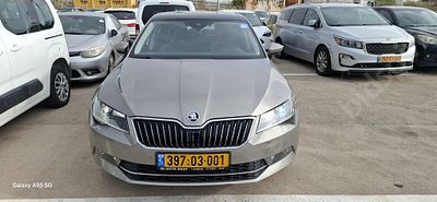 סקודה סופרב NEW מודל 2018. 147,468 ק"מ, יד שנייה. תיבת הילוכים: אוטומטי
מנוע: בנזין, נפח מנוע: 