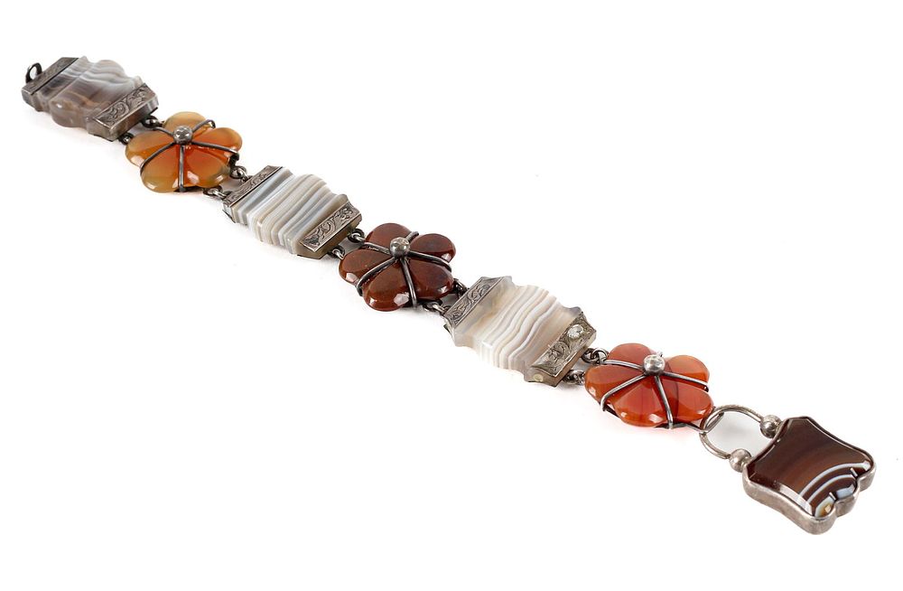 An Antique Victorian Scottish Silver And Agate Bracelet With Padlock. Description: An antique 