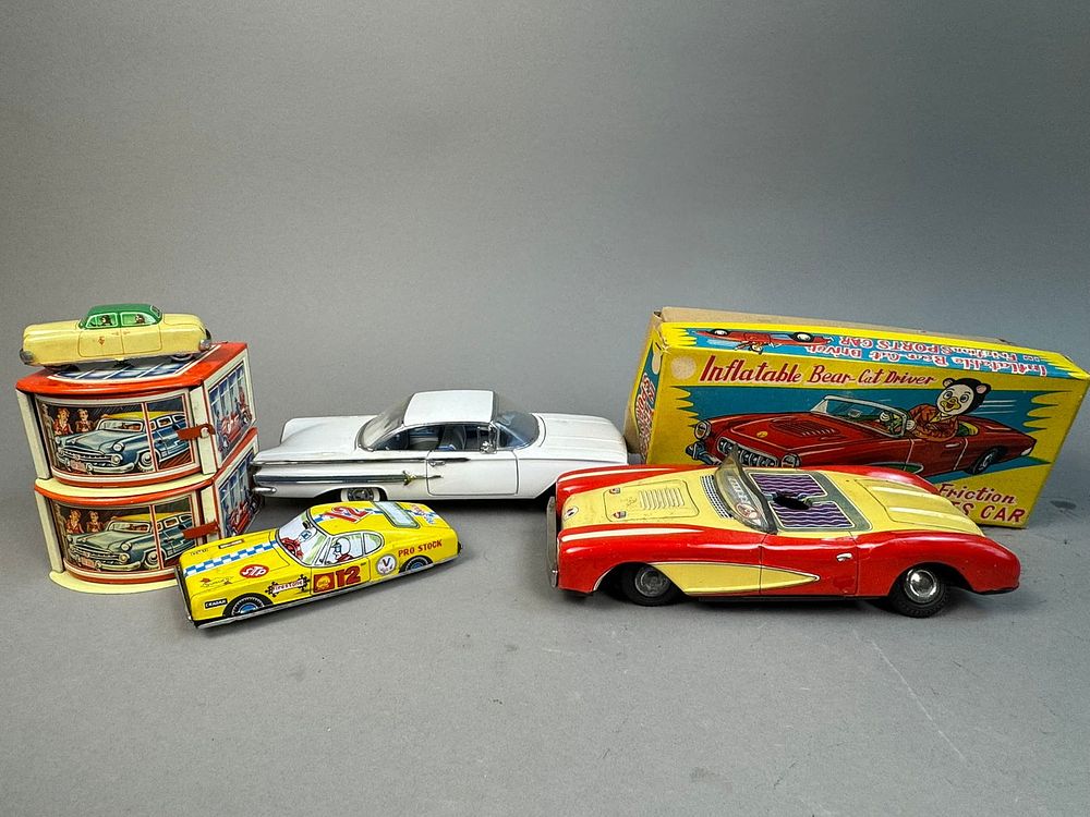 Lot 189: 6 Piece Vintage Japanese German Tin Car Franklin Mint