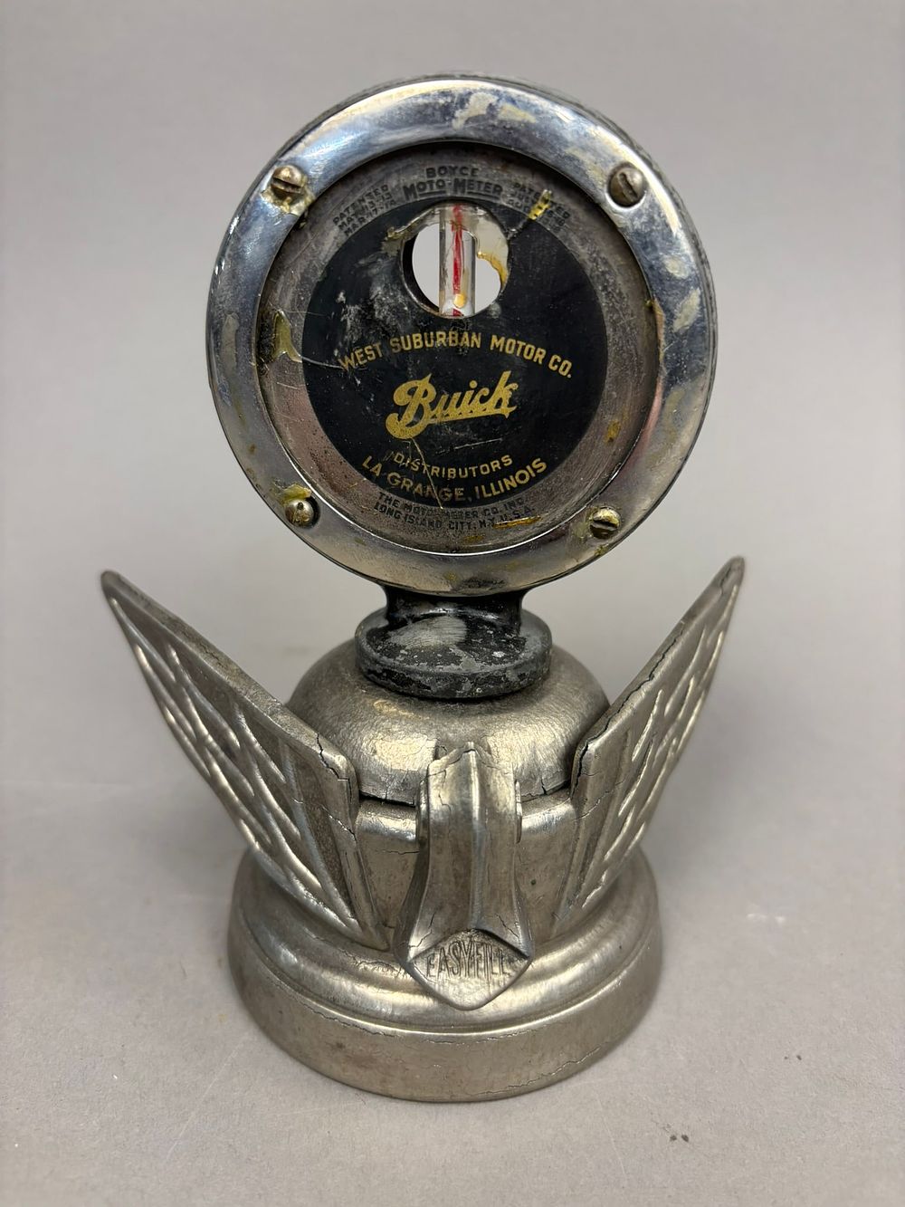 Lot 245: Buick West Suburdan Motor Motometer Hood Radiator Badge