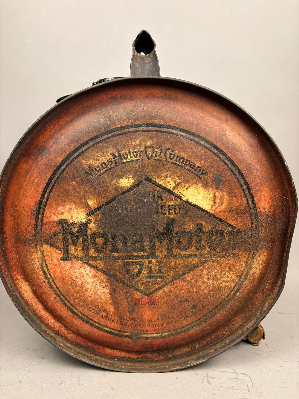Lot 274: 1920s Mona Motor Oil Co 5 Gallon Rocker Can