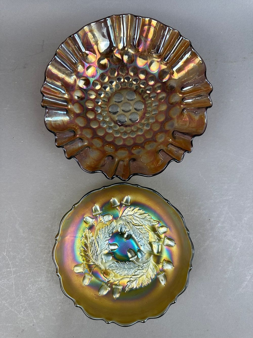 Lot 163: 2 Fenton Carnival Glass Bowl Coin Dot Rippled Acorn