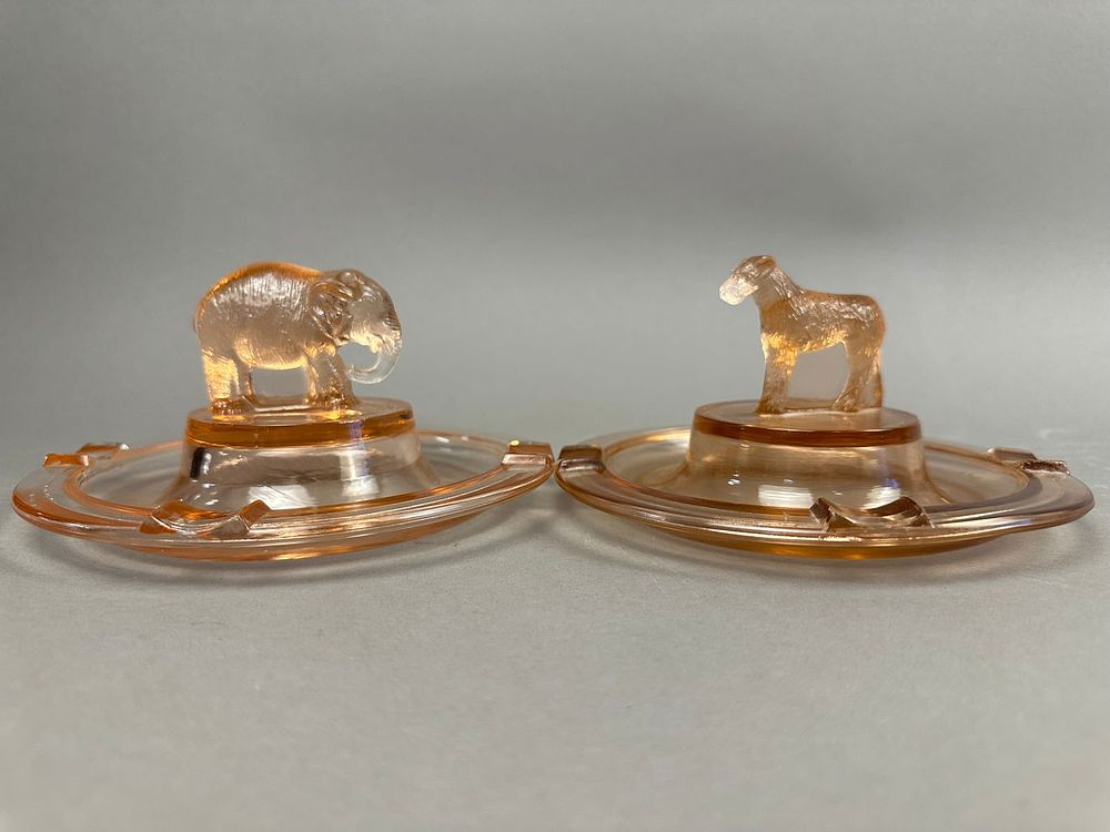 Lot 263: 2 Pink Depression Glass Elephant Dog Ashtrays