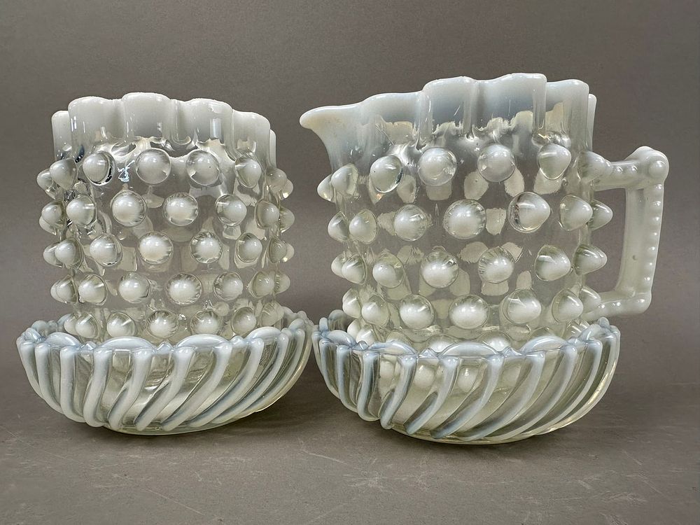 Lot 268: 4 Fenton Moontstone Opalescent Hobnail Bowl Cream Sugar