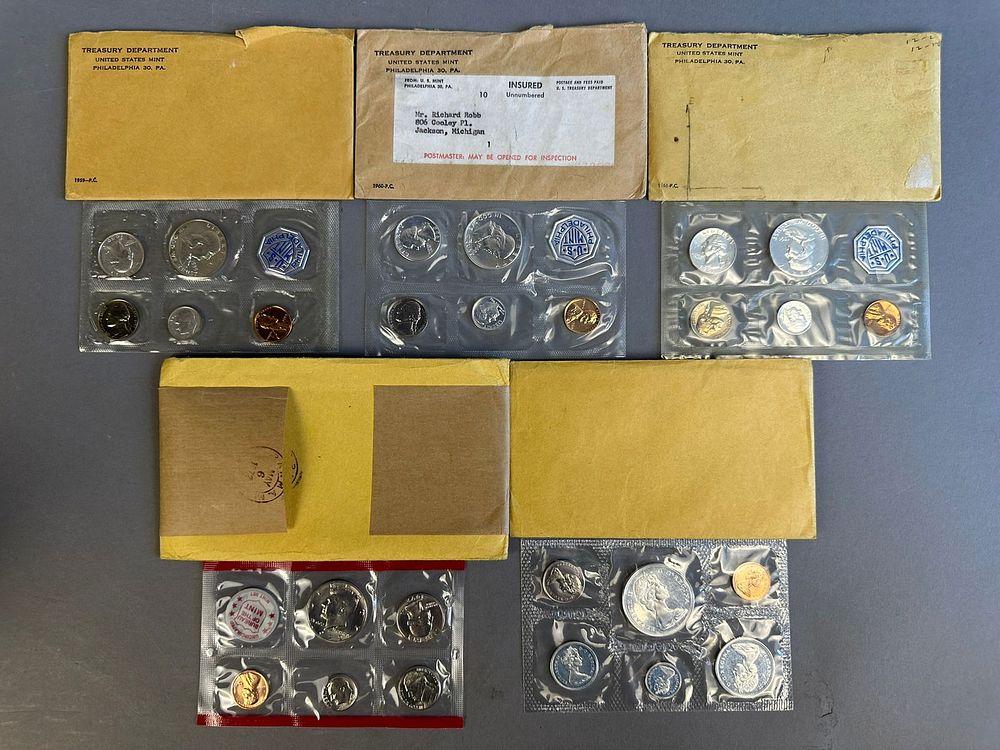 Lot 312: 4 US Mint Dollar 59 60 61 72 Canada Set 67 Sealed