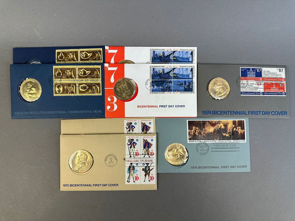 Lot 318: 8 US Mint Official Bicentennial First Day Cover Set