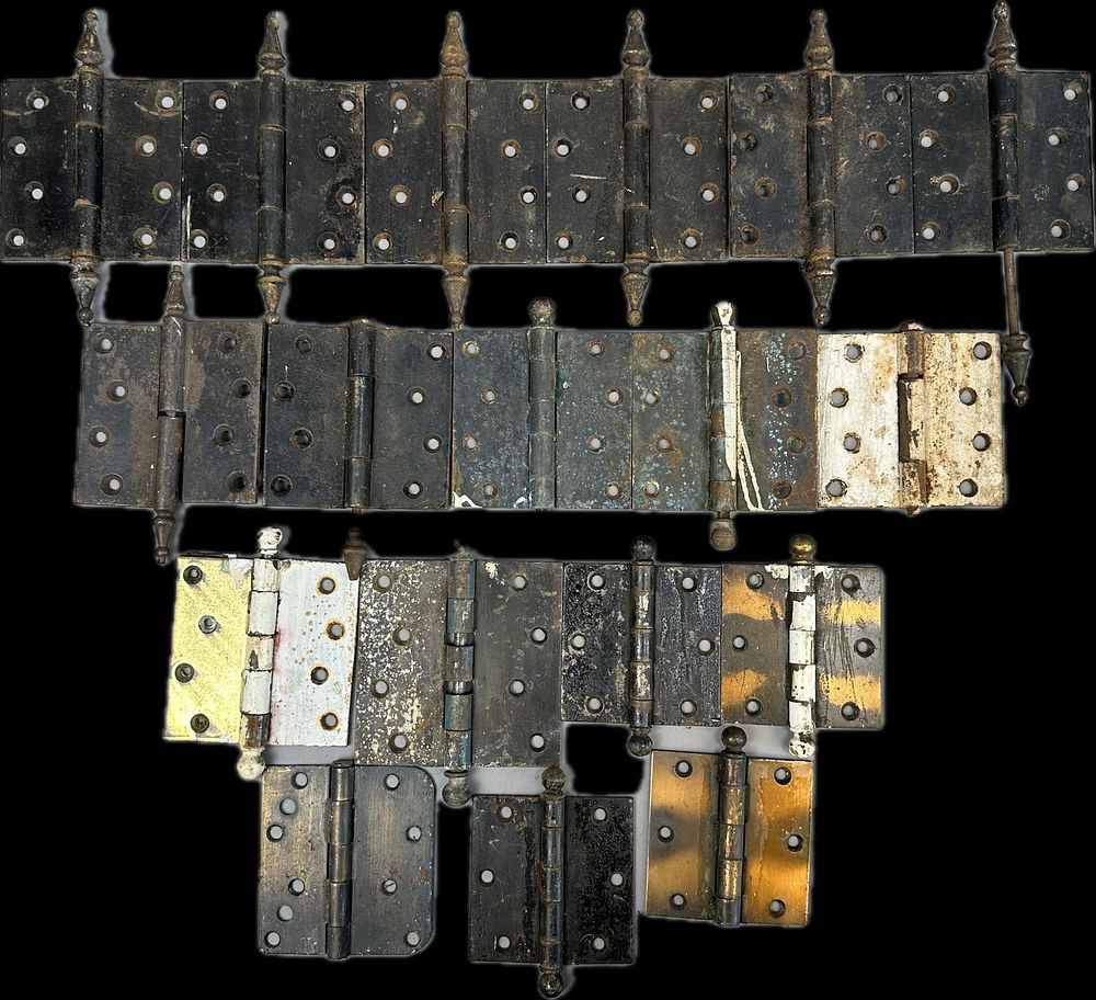 Lot 209: 18 Piece Antique Cast Iron Metal Door Hinges