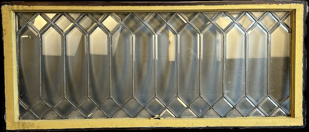 Lot 239: Beautiful Victorian Era Leaded Glass Geometric Pattern Window