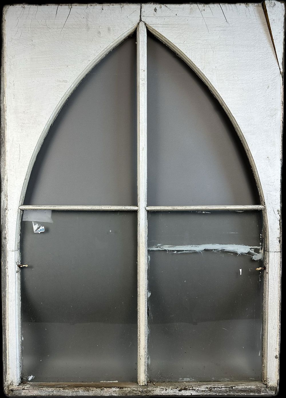 Lot 308B: Antique Gothic Cathedral 4 Panel Arch Church Window Chippy White Paint