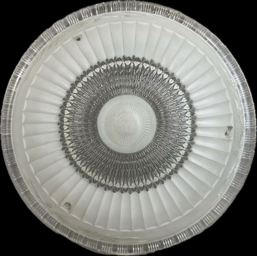 Lot 344: Beautiful Ornate Art Deco Hanging Floral Glass Ceiling Fixture