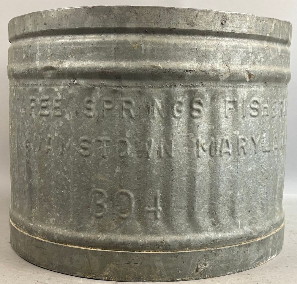 Lot 153: Large Three Springs Fishery Galvanized Minnow Bucket