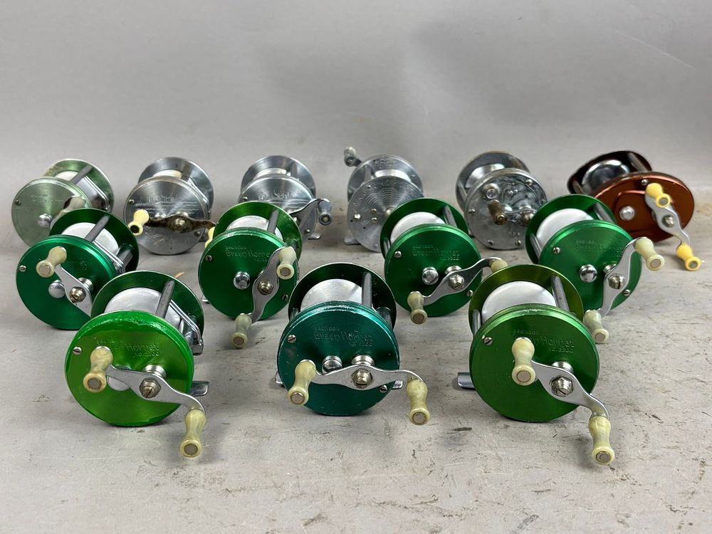 Lot 164: 13 40s 50s Bronson Bait Casting Fishing Reels