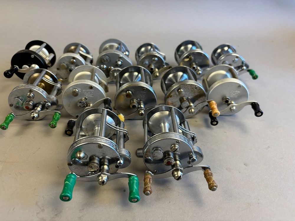 Lot 233: 13 40s 50s Pflueger Bait Casting Fishing Reels