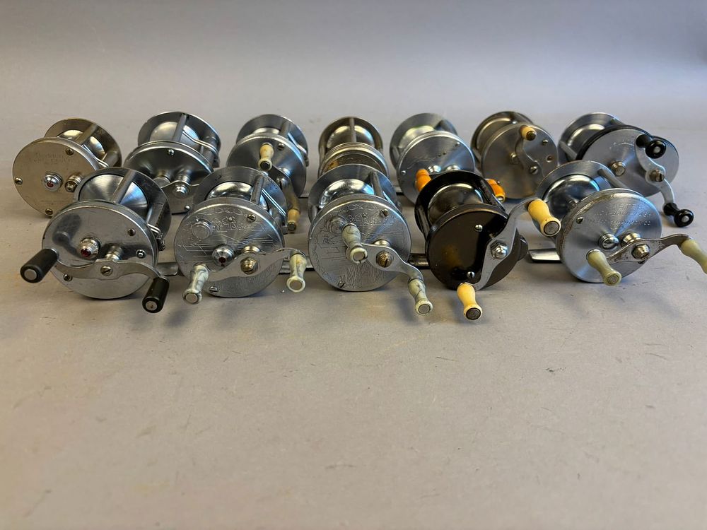 Lot 247: 12 40s 50s Assorted Brands Casting Fishing Reels
