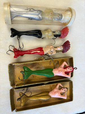 Lot 250 - 5 Antique Nude Risque Pinup Lady Fishing Lures | Holler