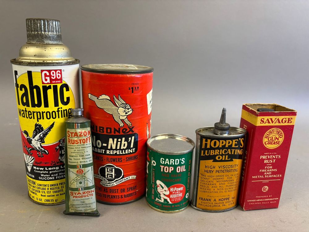 Lot 269: 6 Piece Gun Oil Hunting Supply Can Display Lot