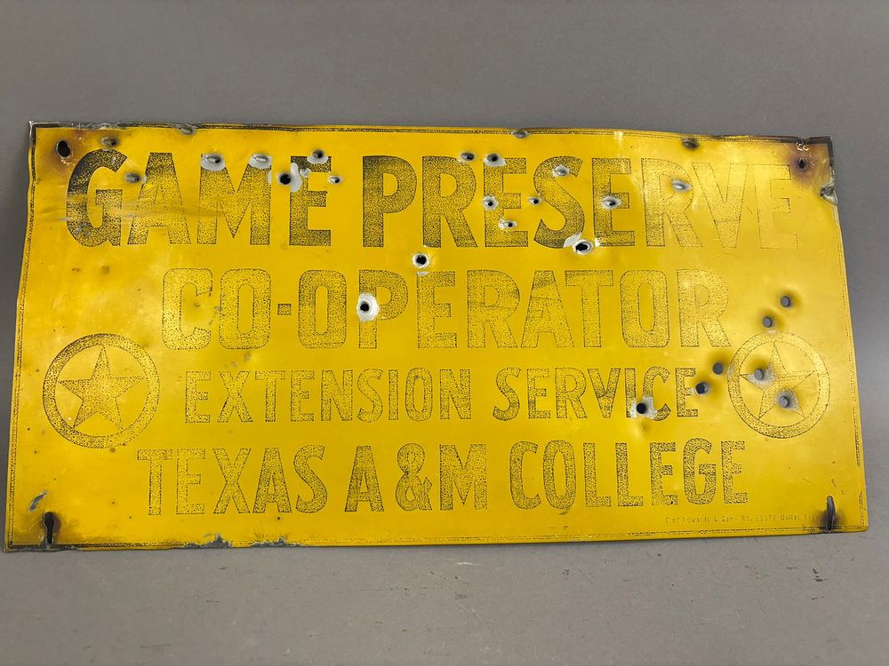 Lot 278: Vintage Texaco Texas A&M Game Preserve SST Sign