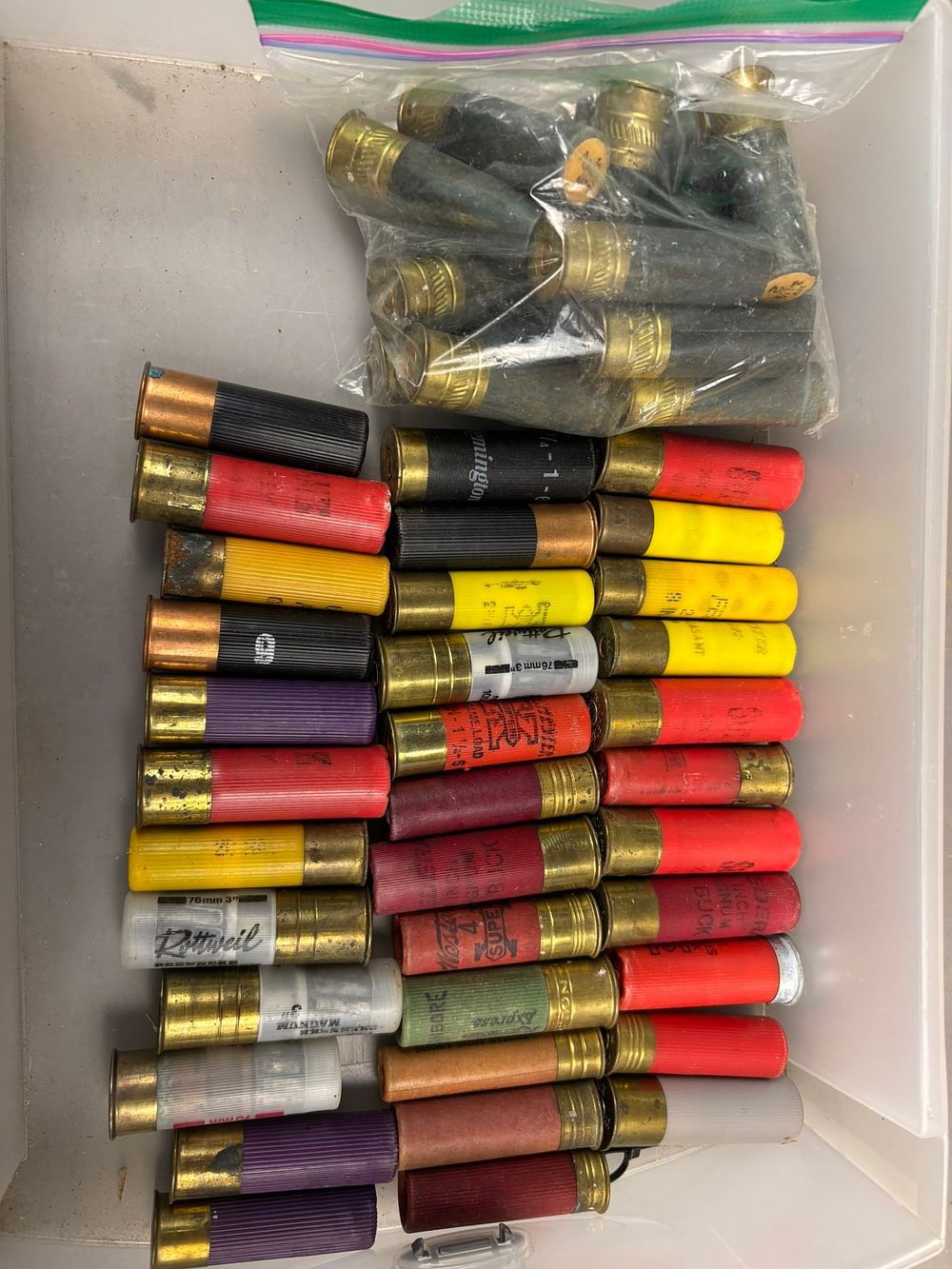 Lot 288: 51 Assorted Shot Gun Shells Winchester Western