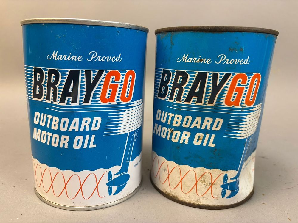 Lot 154: 2 NOS Braygo Outboard Marine Motor Oil Quart Can