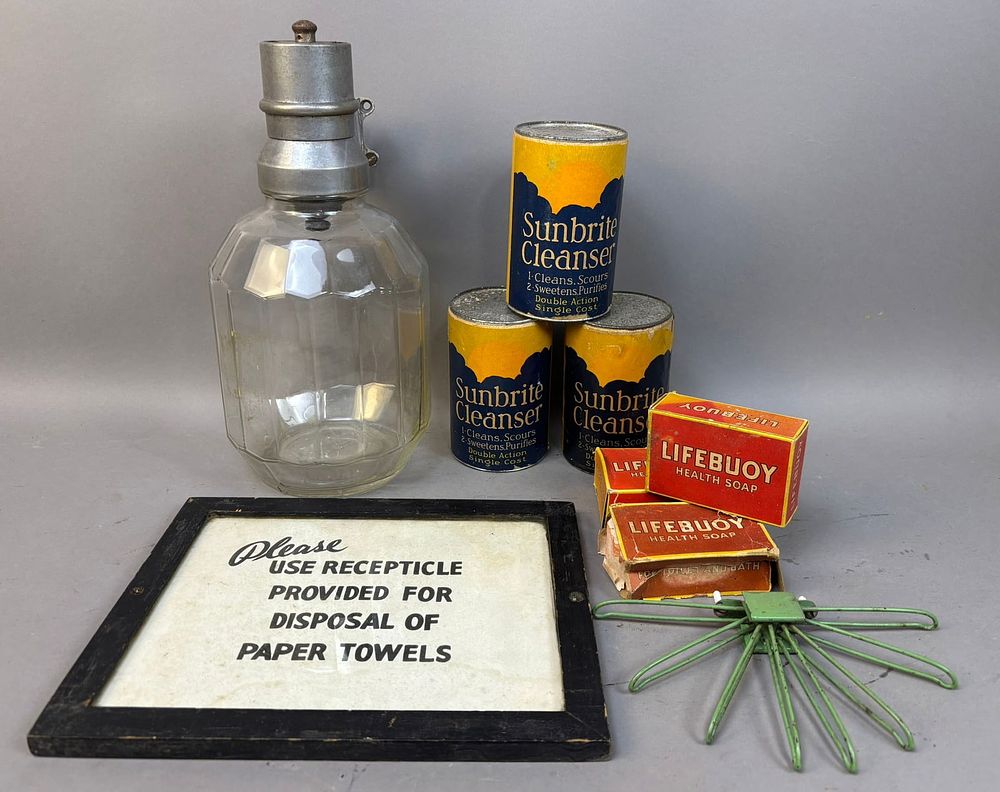 Lot 198: NOS Sunbrite Cleanser Soap Dispenser Towel Sign