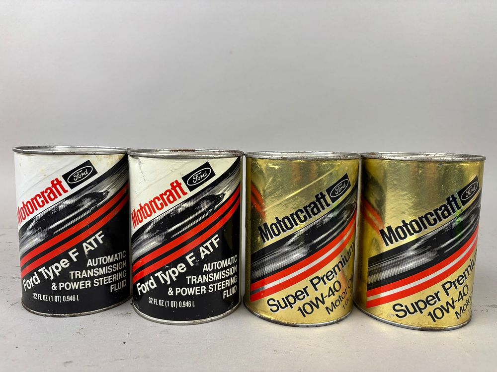 Lot 289: 4 NOS Ford Motorcraft Motor Oil Fluid Quarts Cans