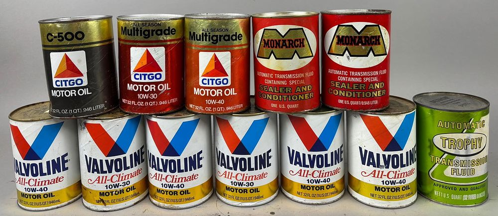 Lot 293A: 12 NOS Valvoline Monarch Trophy Motor Oil Quarts