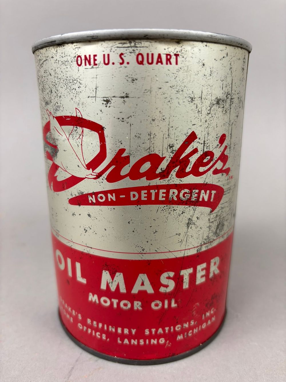 Lot 363: Vintage Drakes Master Motor Oil Metal Quart Can