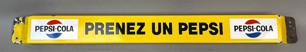 Lot 448: Pepsi Cola Porcelain Door Push Bar French Canada #2