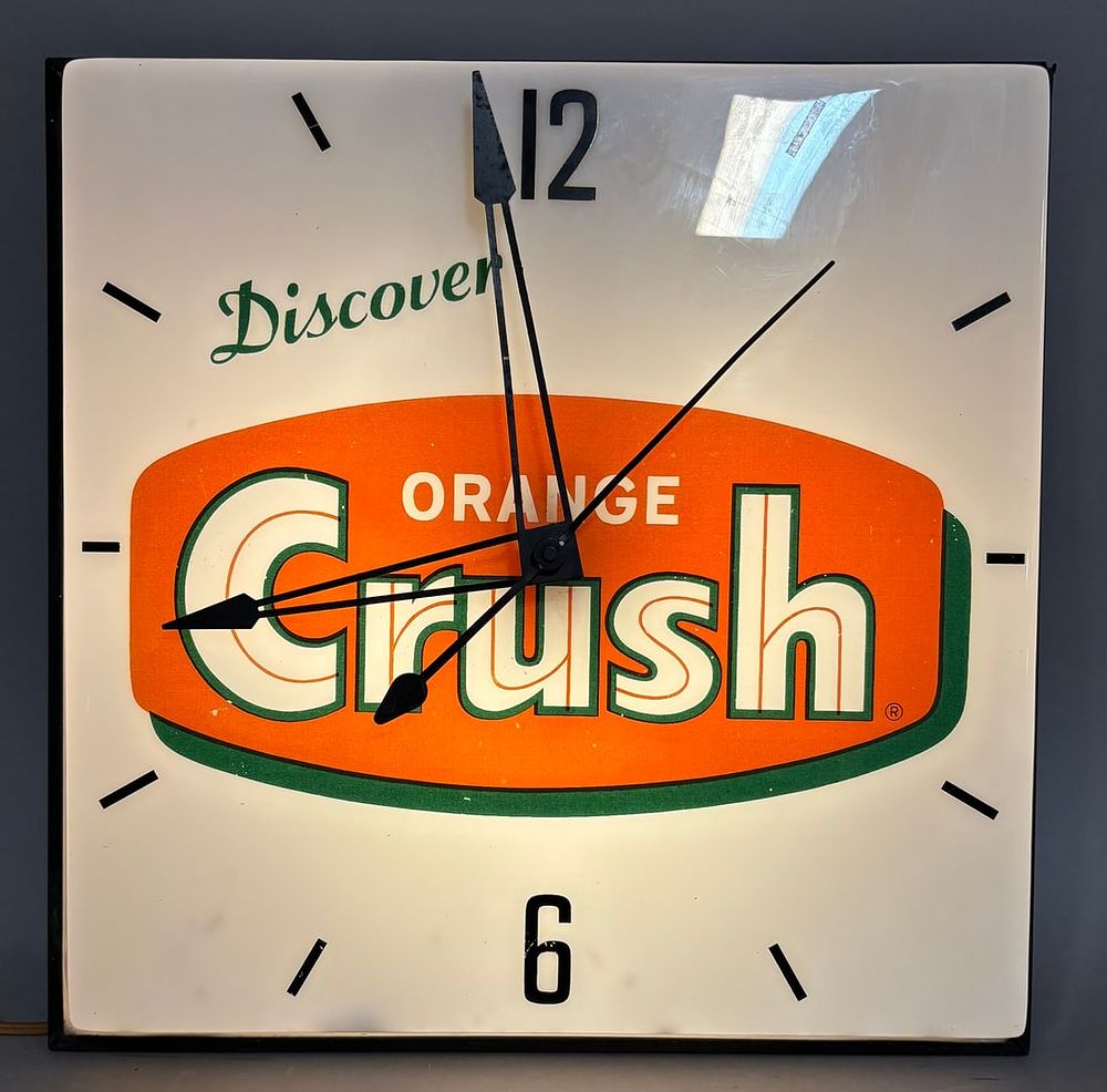 Lot 450B: Orange Crush Soda Pam Electric Clock Works