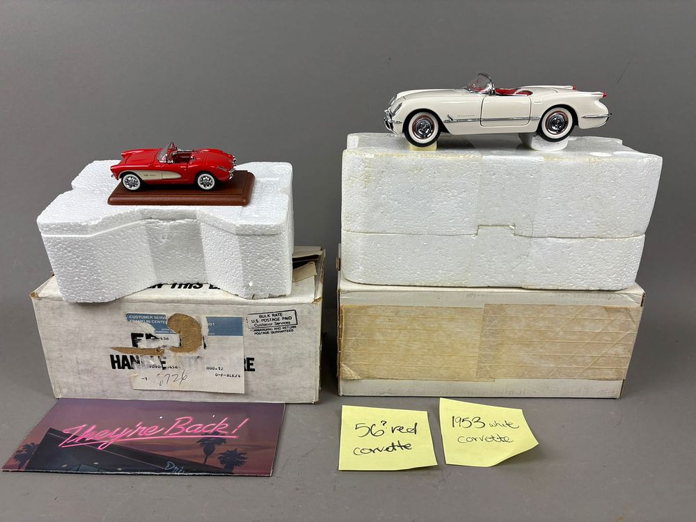 Lot 176: 2 NOS Franklin Mint Die Cast 50s Corvette Die Cast