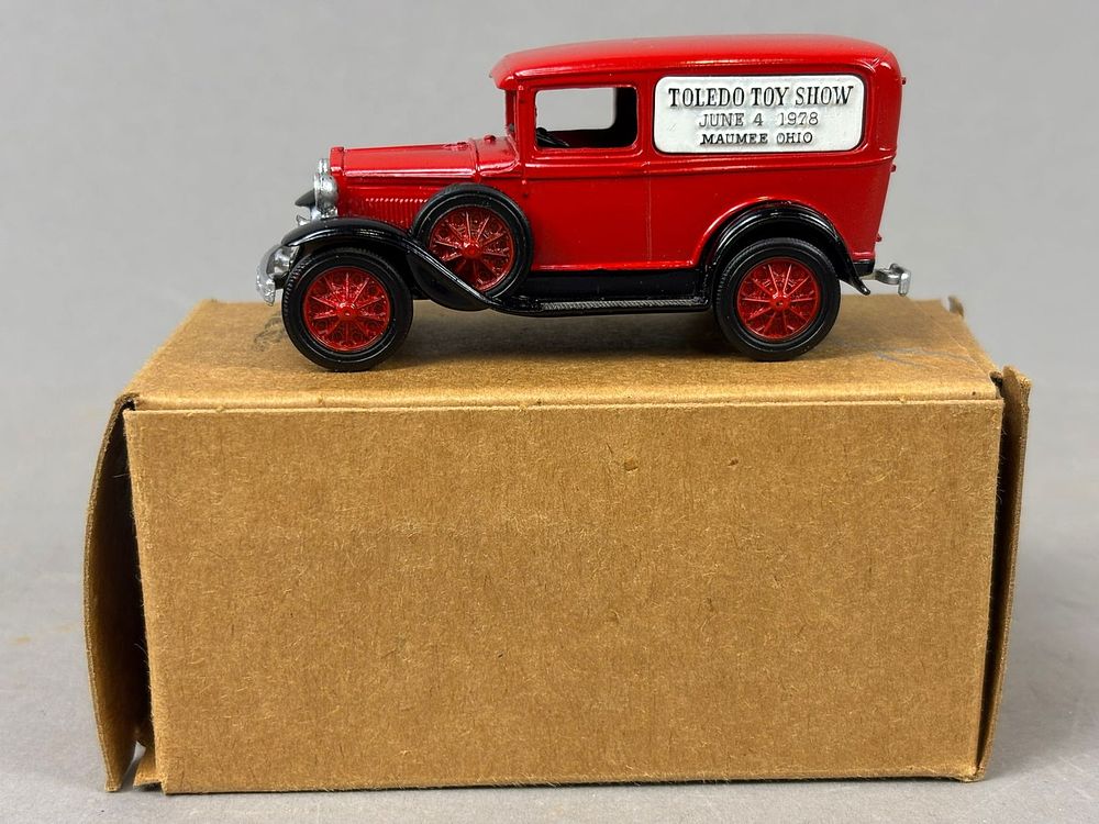 Lot 208: Toledo Toy Show 78 Promo Model A Giveaway Die Cast