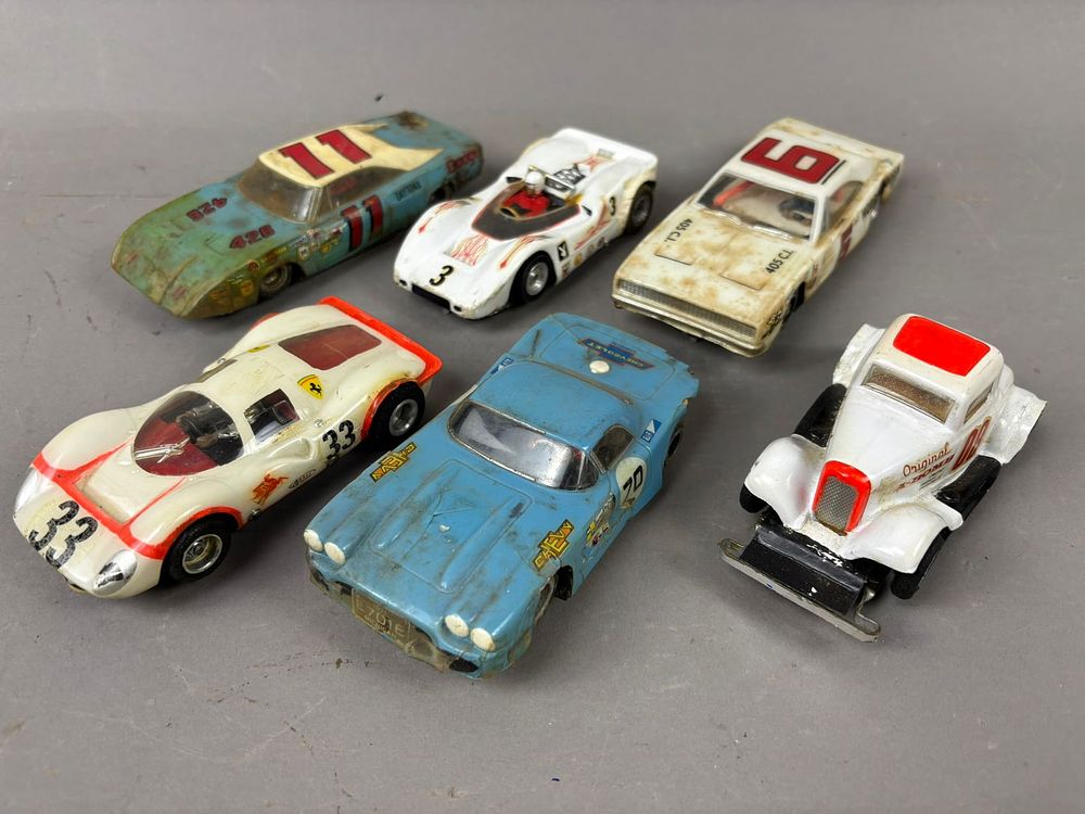 Lot 214: 6 70s Era Slot Cars Charger Daytona Corvette Hot Rod