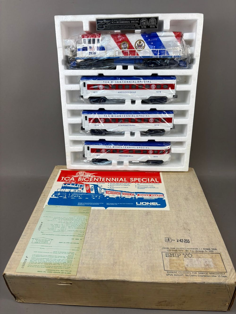Lot 240: NOS Lionel TCA Bicentennial Special 2 Train Set