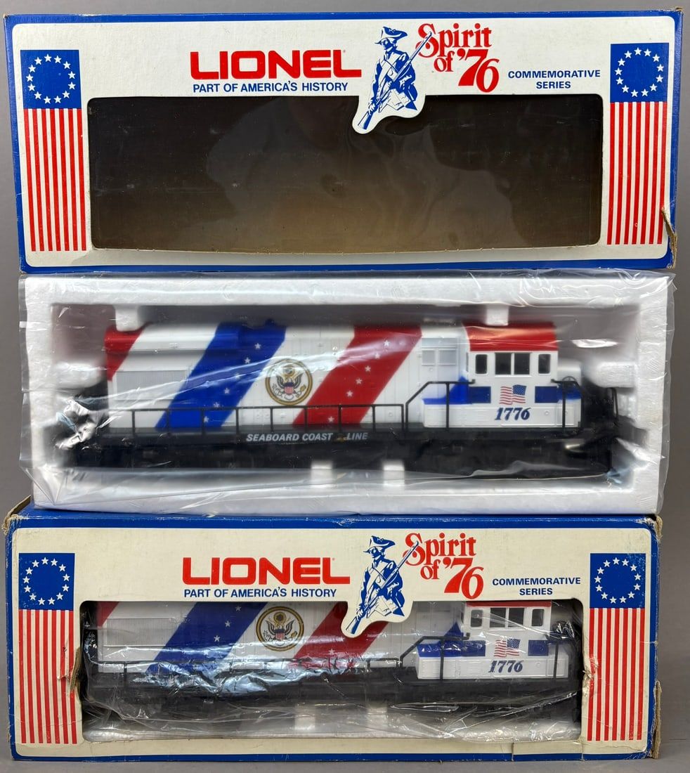 Lot 244: 2 NOS Lionel Spirit 76 U36B Diesel Train Engines