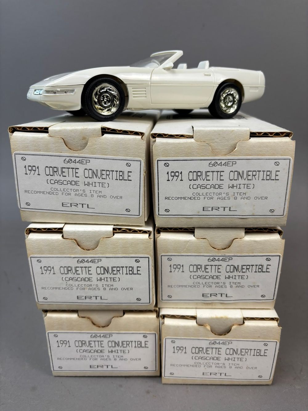 Lot 289: 6 NOS Ertl AMT 91 Chev Corvette Promo Cars White