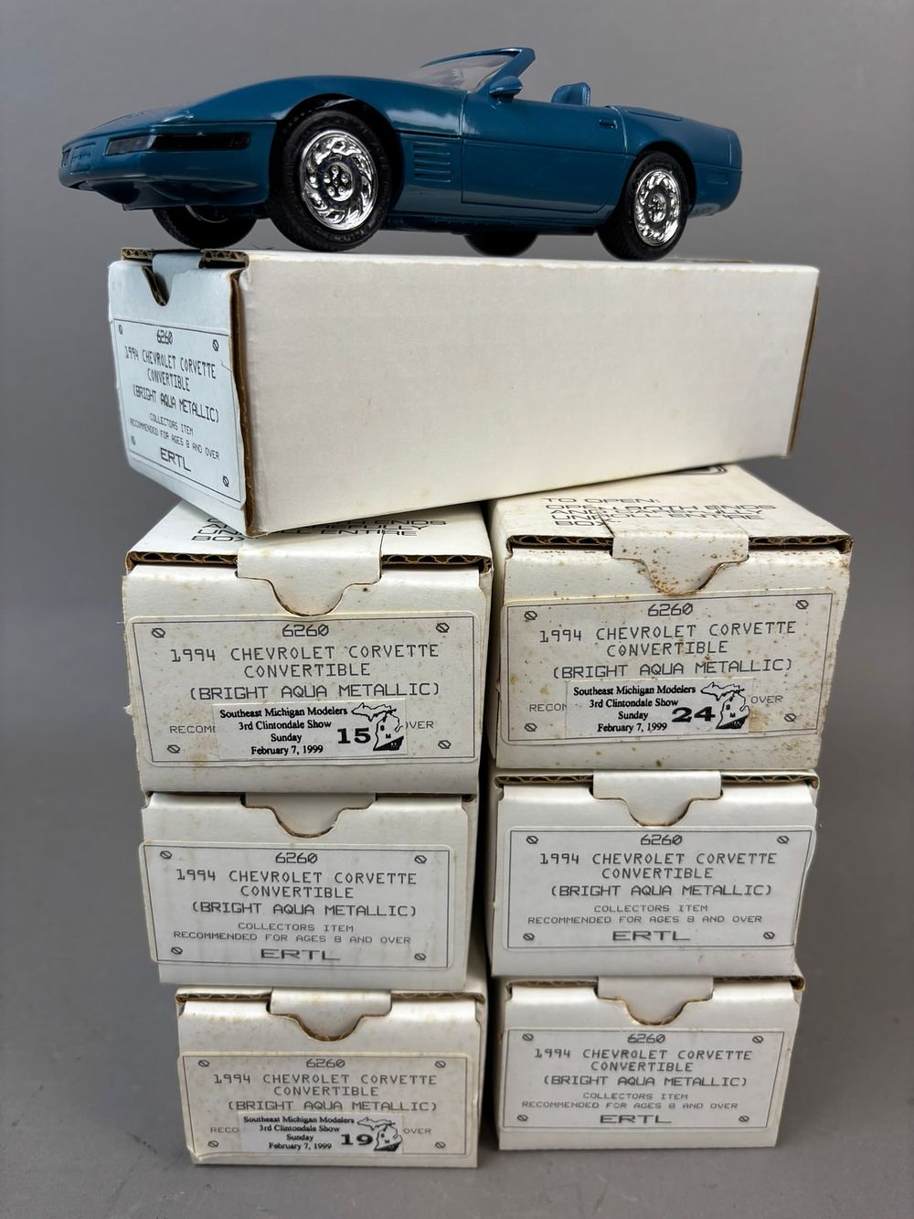 Lot 304: 7 NOS Ertl 94 Chev Corvette Conv Aqua Promo Cars
